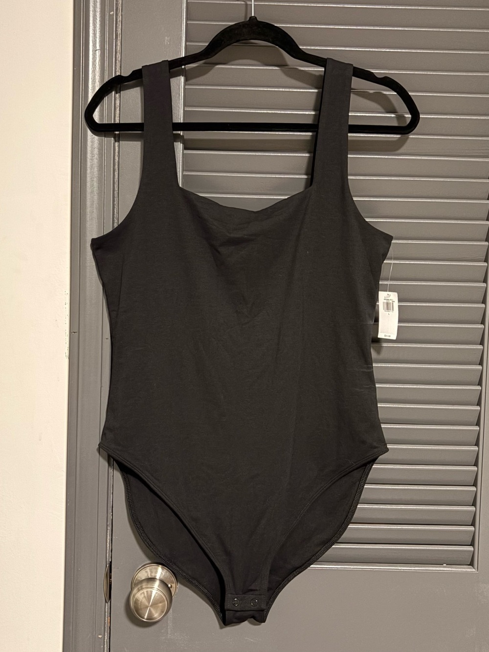 Old Navy Black Women's Scoop Neck Bodysuit - Picture 1 of 5